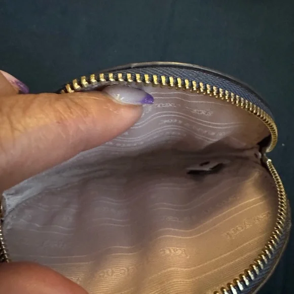 Kate Spade Orange Round Wristlet/Coin Wallet - Picture 4 of 4